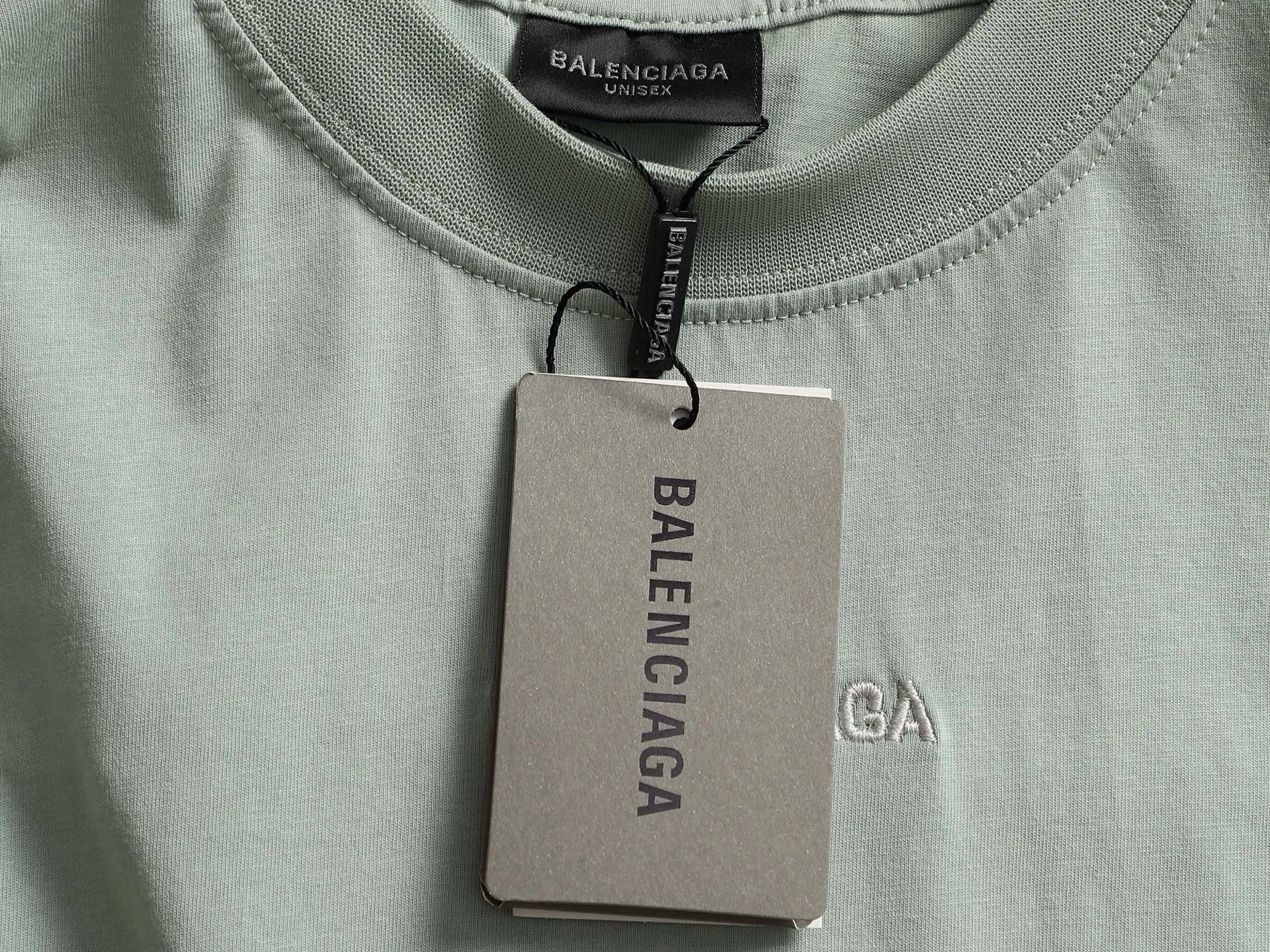 BALENCIAGA 2026 logo Logo ， Retro Same Style T 320 Versatile : Black Green Size：XS S M L